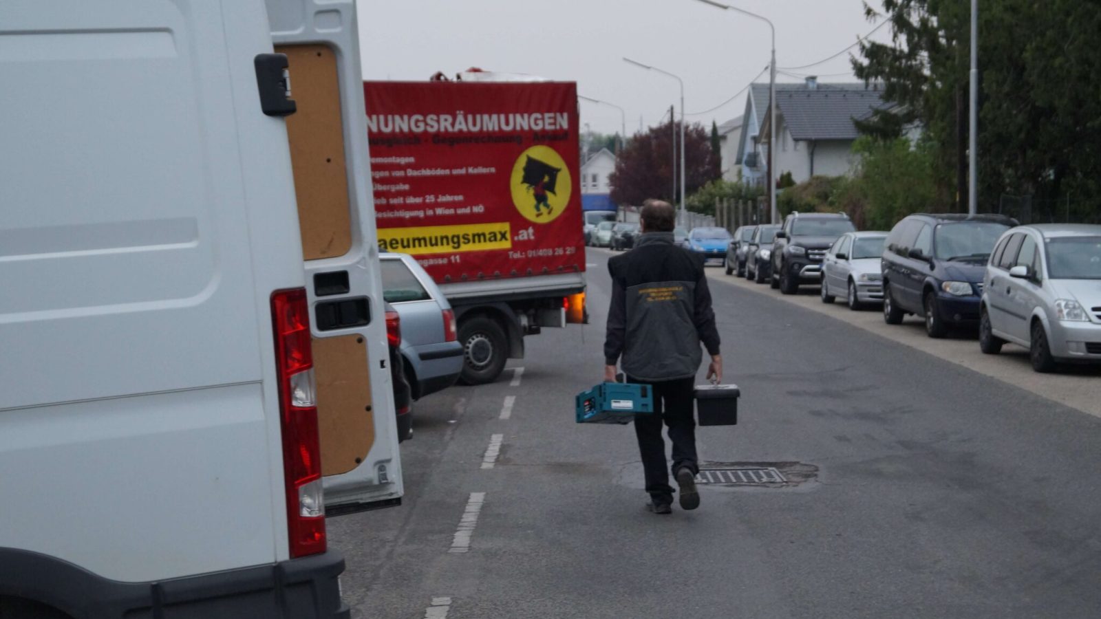 LKW- Wohnungsräumung