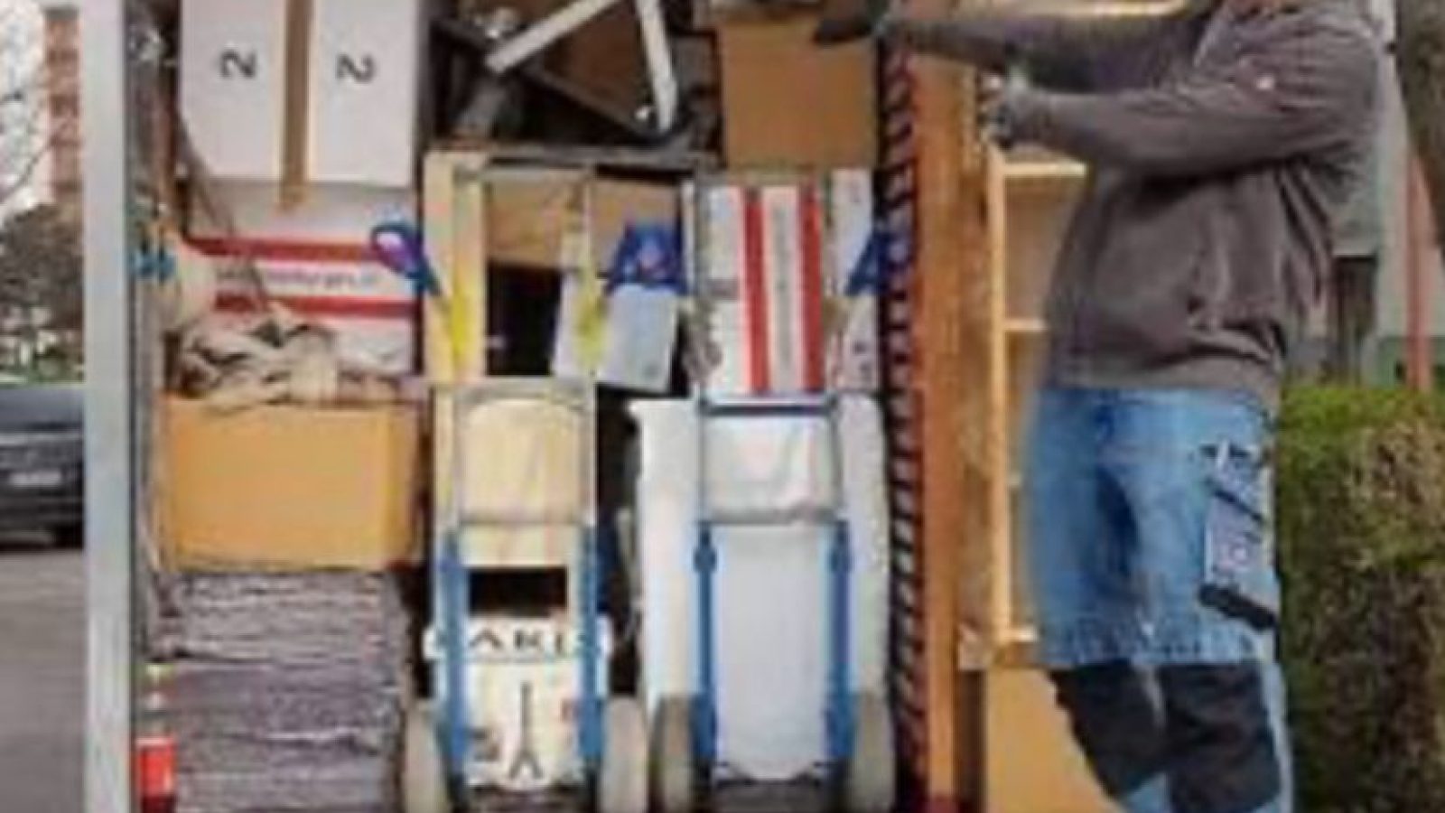 WhatsApp Image 2025-12-15 at 10.25.12